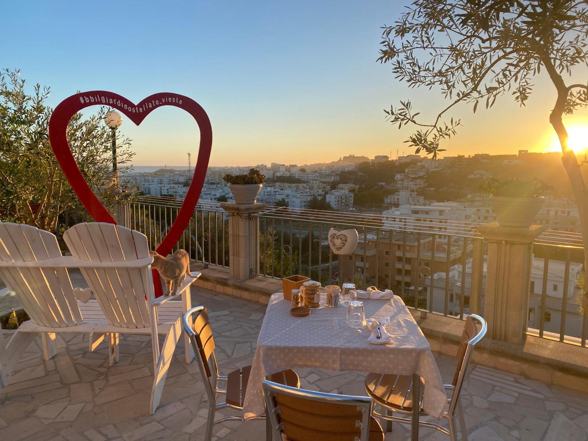 B&B Il Giardino Stellato В'єсте Екстер'єр фото