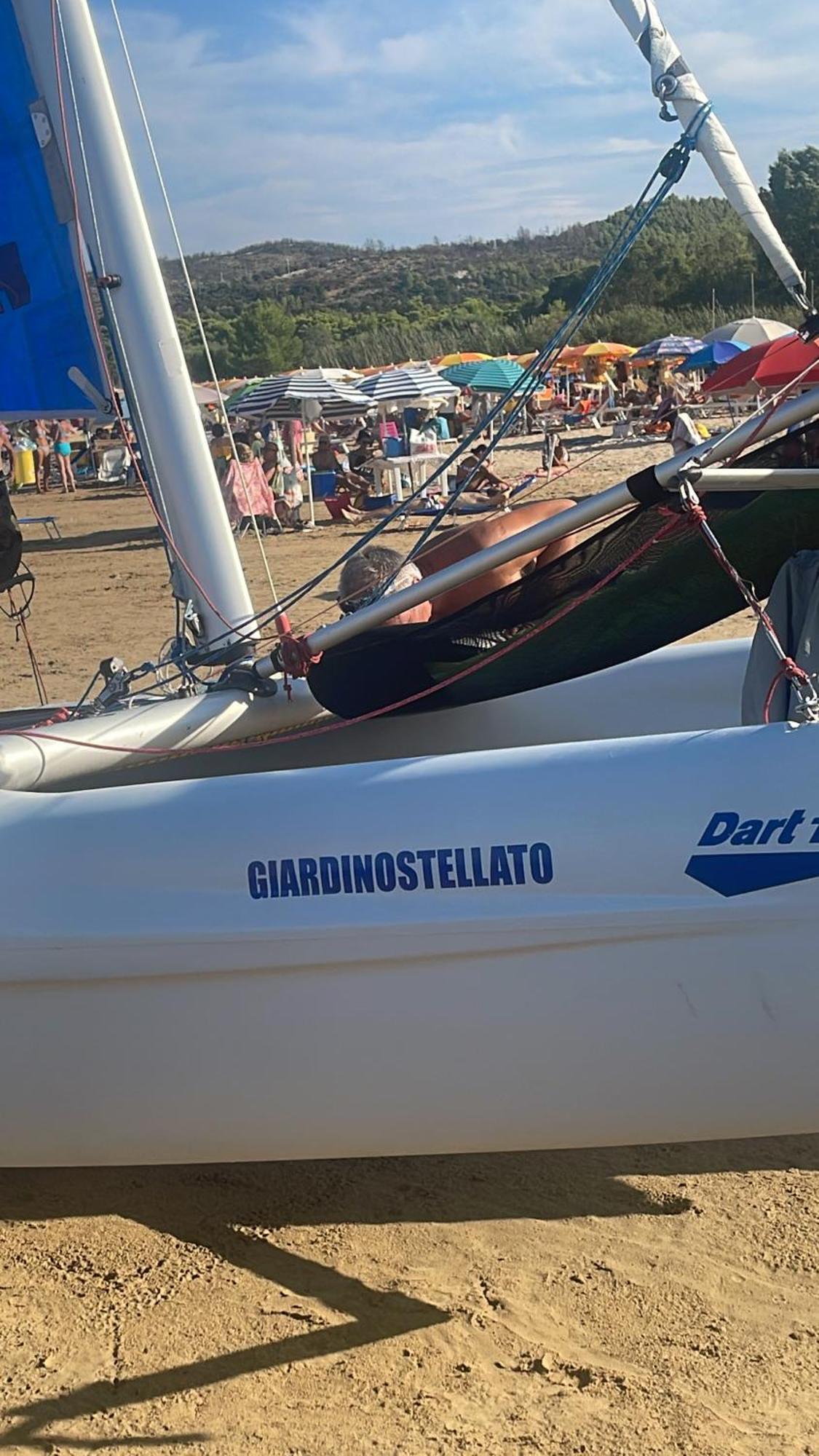 B&B Il Giardino Stellato В'єсте Екстер'єр фото